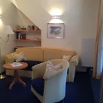 Apartment Wunderbar Ruhige Ferienwohnungen In Strobl Am Wolfgangsee Im Forsthaus *